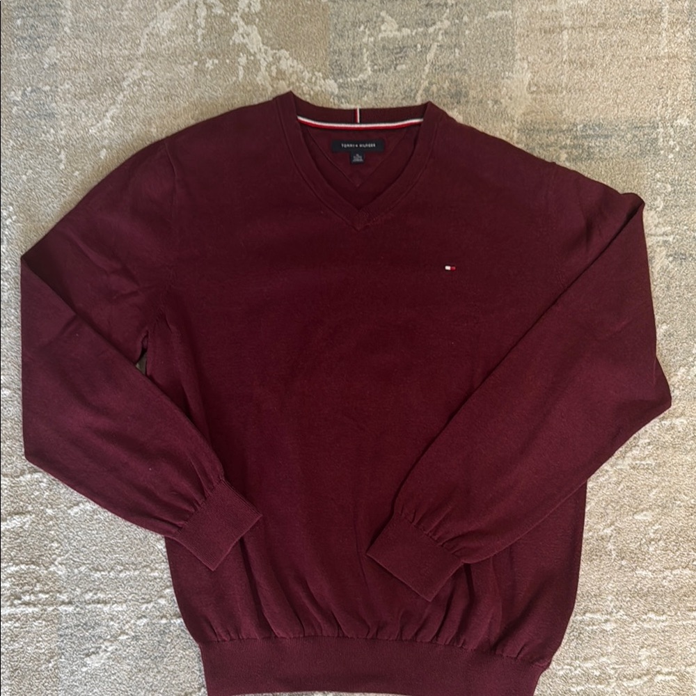 Tommy Hilfiger Red V-Neck Sweater Classic Knit